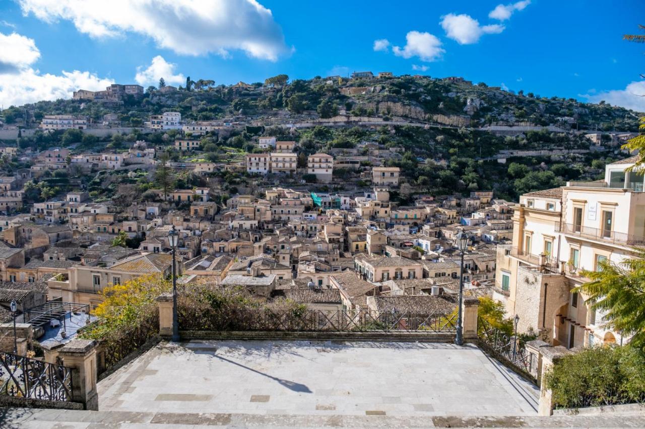 Appartement Luxury Loft Le Nuvole à Modica Extérieur photo