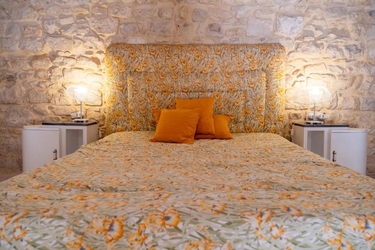 Appartement Luxury Loft Le Nuvole à Modica Extérieur photo