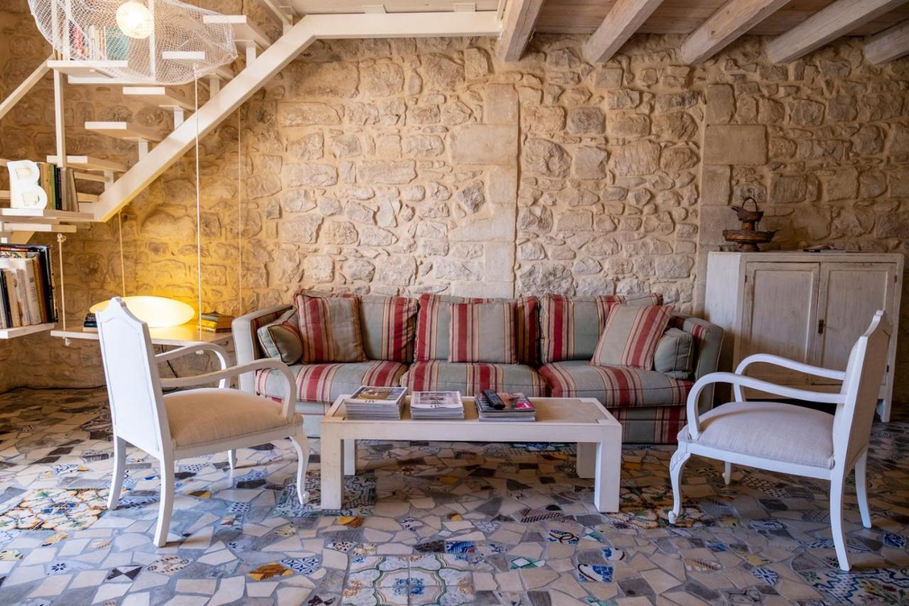 Appartement Luxury Loft Le Nuvole à Modica Extérieur photo