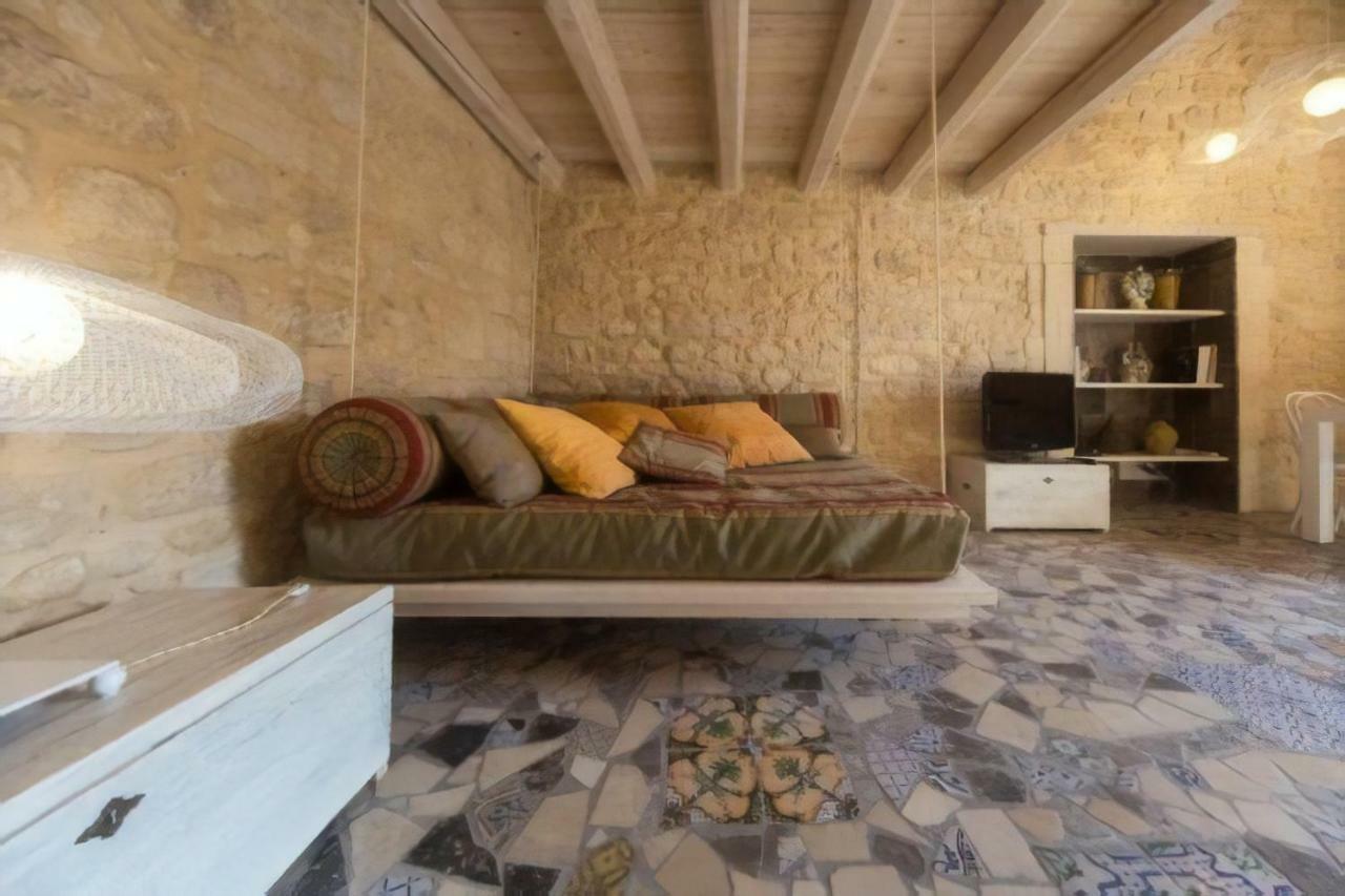 Appartement Luxury Loft Le Nuvole à Modica Extérieur photo