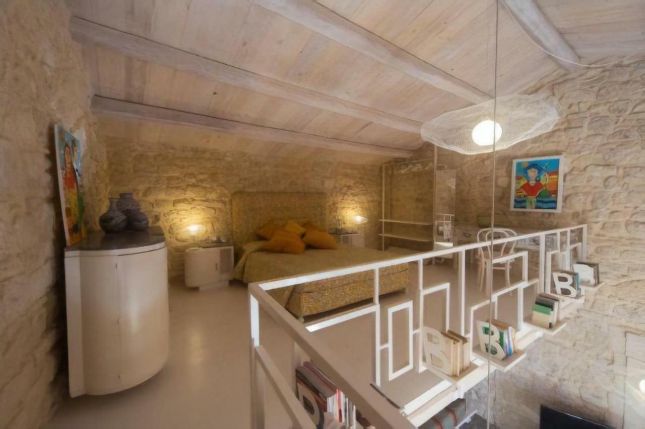 Appartement Luxury Loft Le Nuvole à Modica Extérieur photo