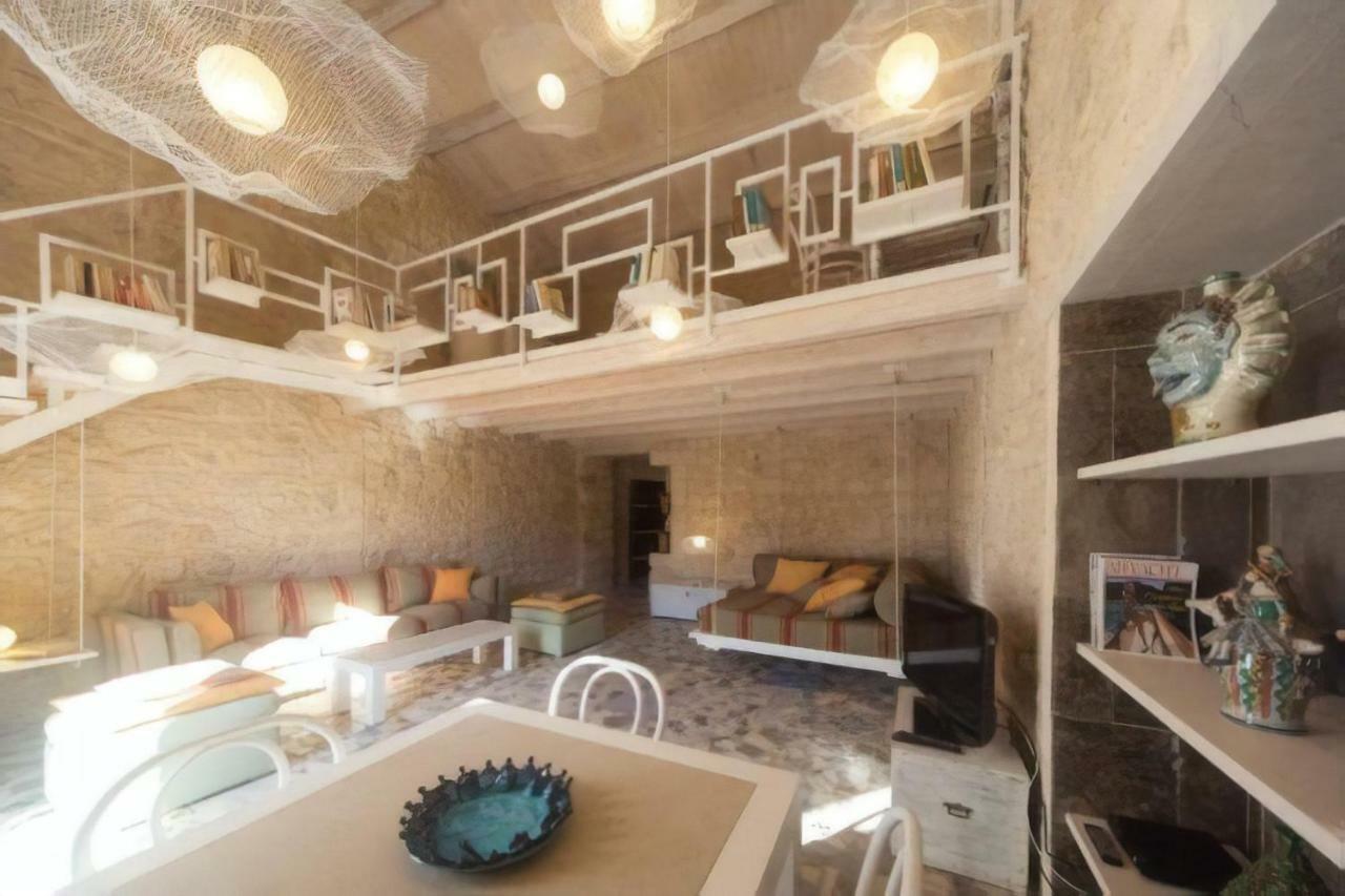 Appartement Luxury Loft Le Nuvole à Modica Extérieur photo